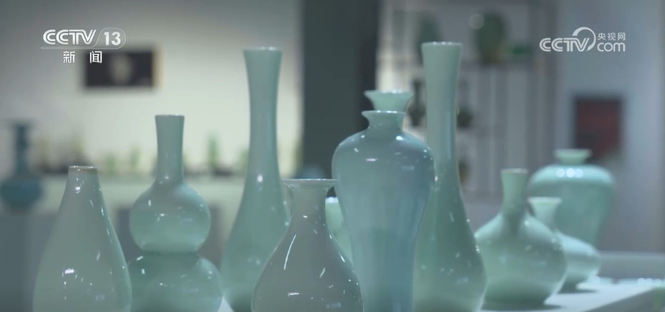 | “邂逅”绝美“中国色” “雨过天青”汝窑里的千年雅韵
