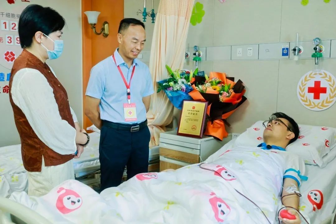 杭州31岁博士不爱回消息，却突然在6个微信群聊得“飞起”，真相是...