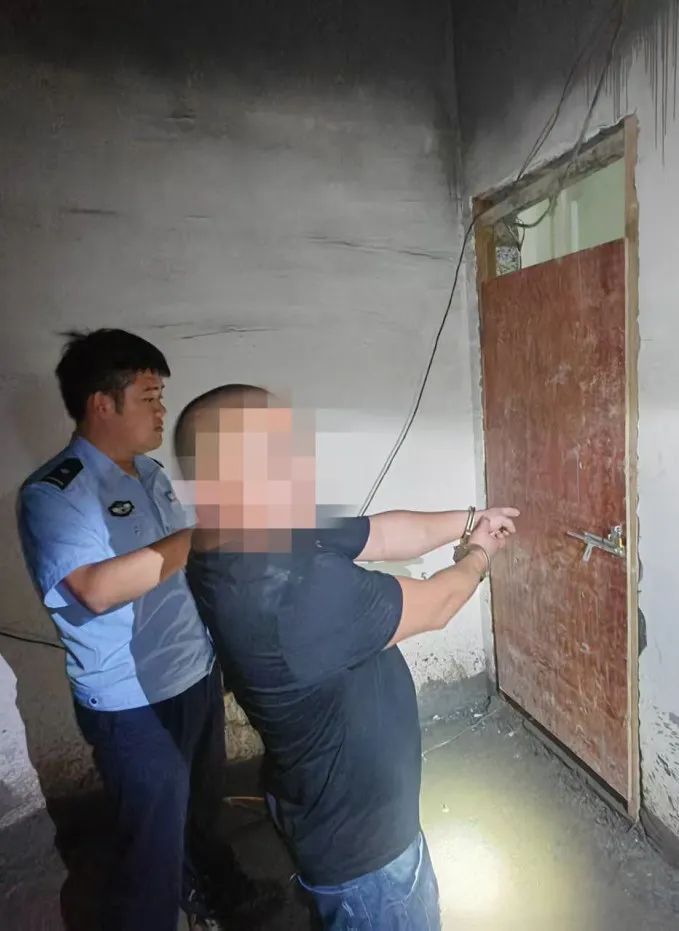 雷霆出击！公安24小时抓获“电缆大盗”