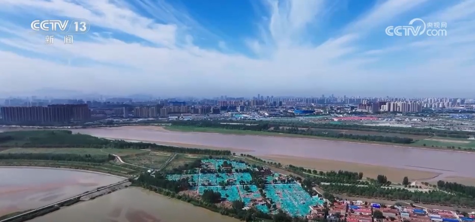 17.5米“巨无霸”盾构机智能"绿色"穿黄河 中国水下隧道建设领域迎突破 17.5米“巨无霸”盾构机智能"绿色"穿黄河 中国水下隧道建设领域迎突破