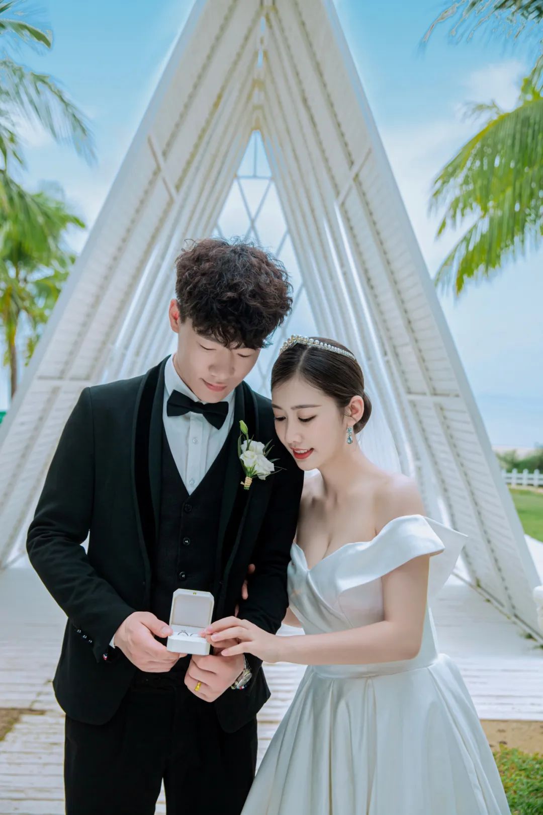 校友→同事→夫妻!跨越1240公里的铁路爱情,令人动容! 校友→同事→夫妻!跨越1240公里的铁路爱情,令人动容!