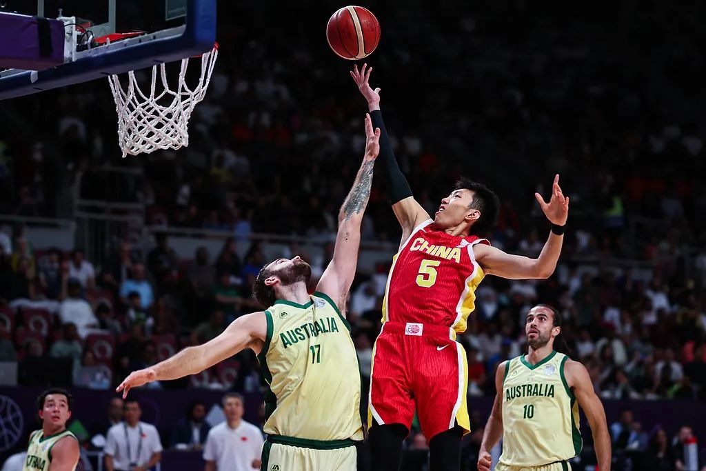 中国男篮打出10年来最好比赛，郭士强做了什么