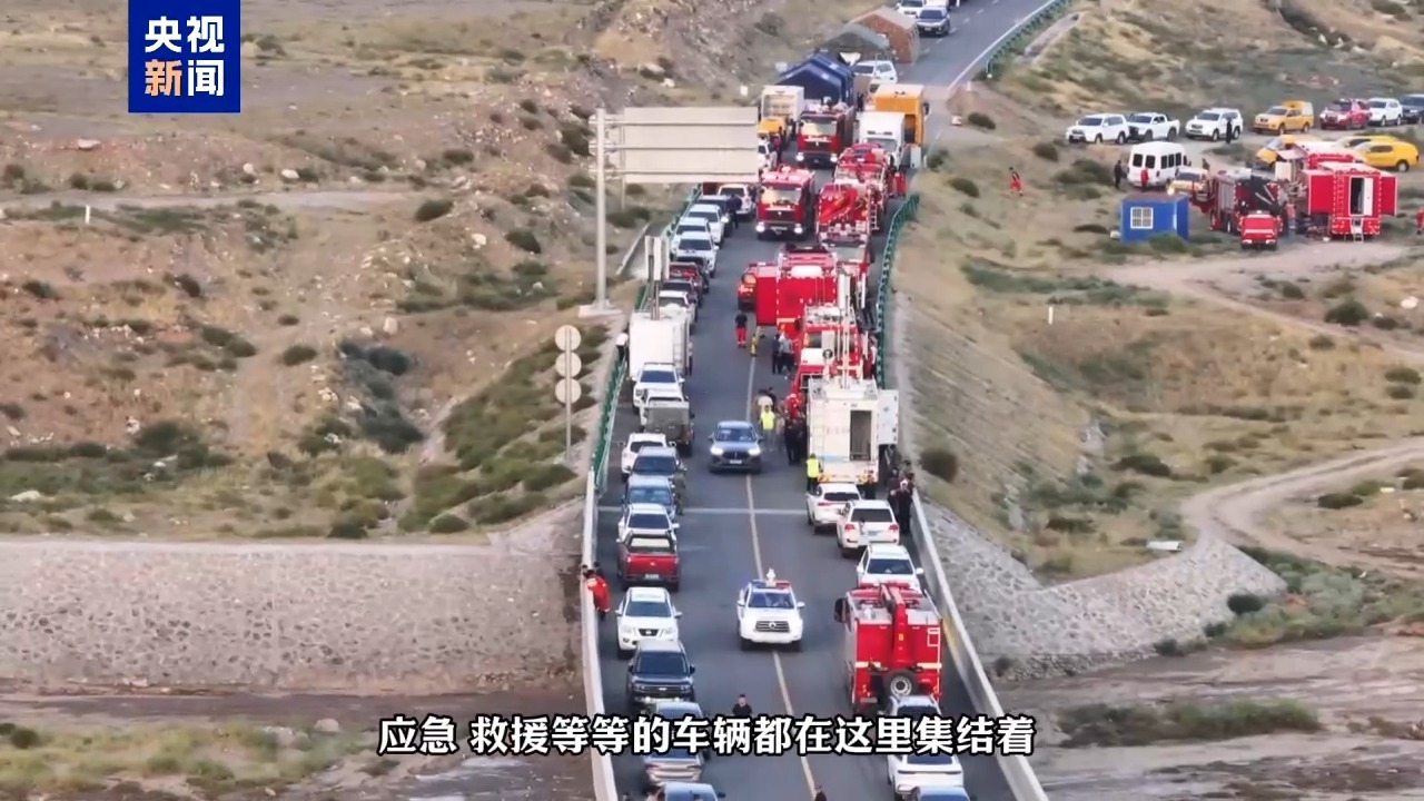 内蒙古乌拉特后旗山洪已致10人死亡 总台记者直击搜救现场