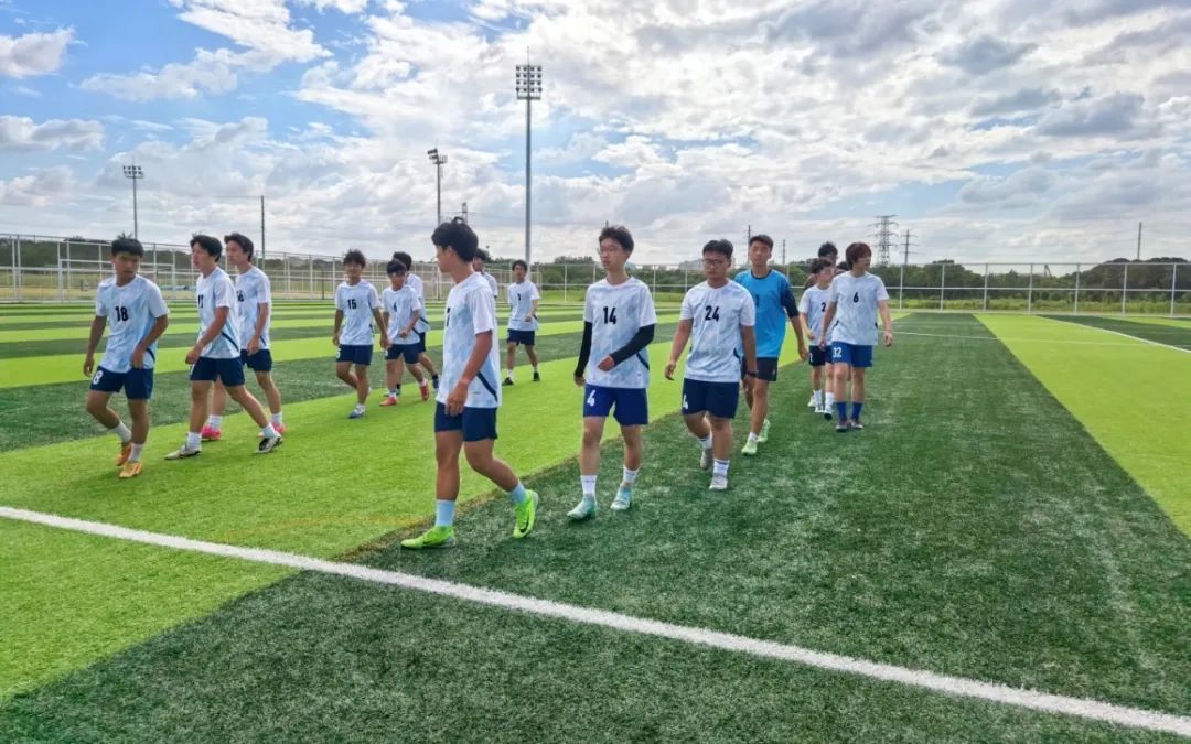 实力“破圈”！爆火“顶流”，何以让全民上头？