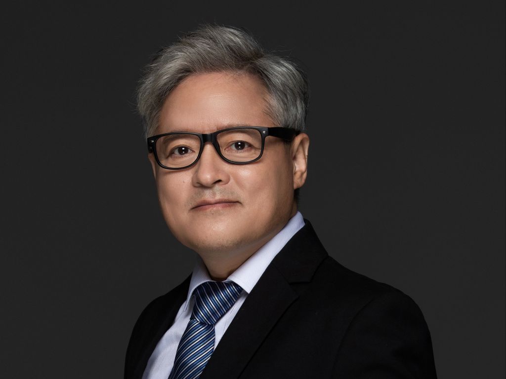 段涛：不要神化也不要污名化医生，大家共同的“敌人”是疾病