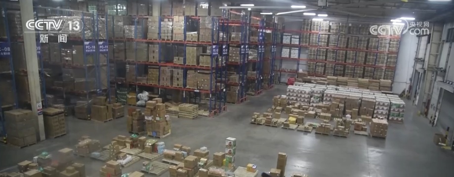 2799.4亿元，增长3.84%！冷链配送需求旺盛 新能源冷藏车成冷链运输“主力军”