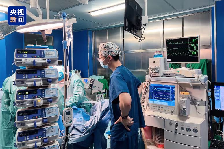 “麻醉医生，是不是打完麻药就能下班？”