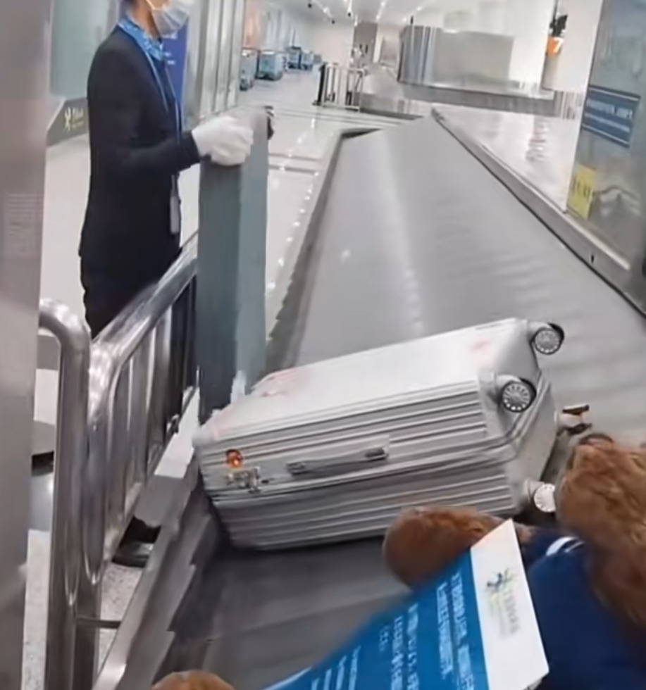 上海机场一“神仙工作”走红！网友：哪里可以应聘？