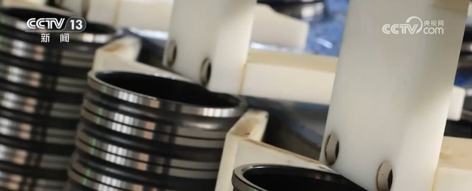 创新发展“轴”转五洲“承”运四海 小轴承插上腾飞翅膀“转”出大市场