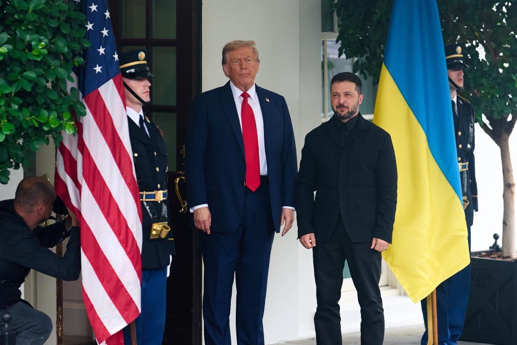 美乌欧白宫系列会晤:泽连斯基放软身段,美欧分歧凸显 美乌欧白宫系列会晤:泽连斯基放软身段,美欧分歧凸显