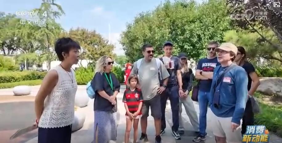 “中国游”悄然升级：搭建民间交流桥梁 让外国游客“零距离”感受中国魅力