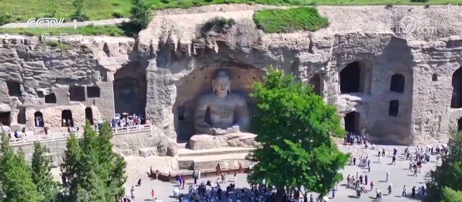 天蓝、地绿、水清共绘多彩生态画卷 生态治理擦亮城市名片 | 看见美丽中国