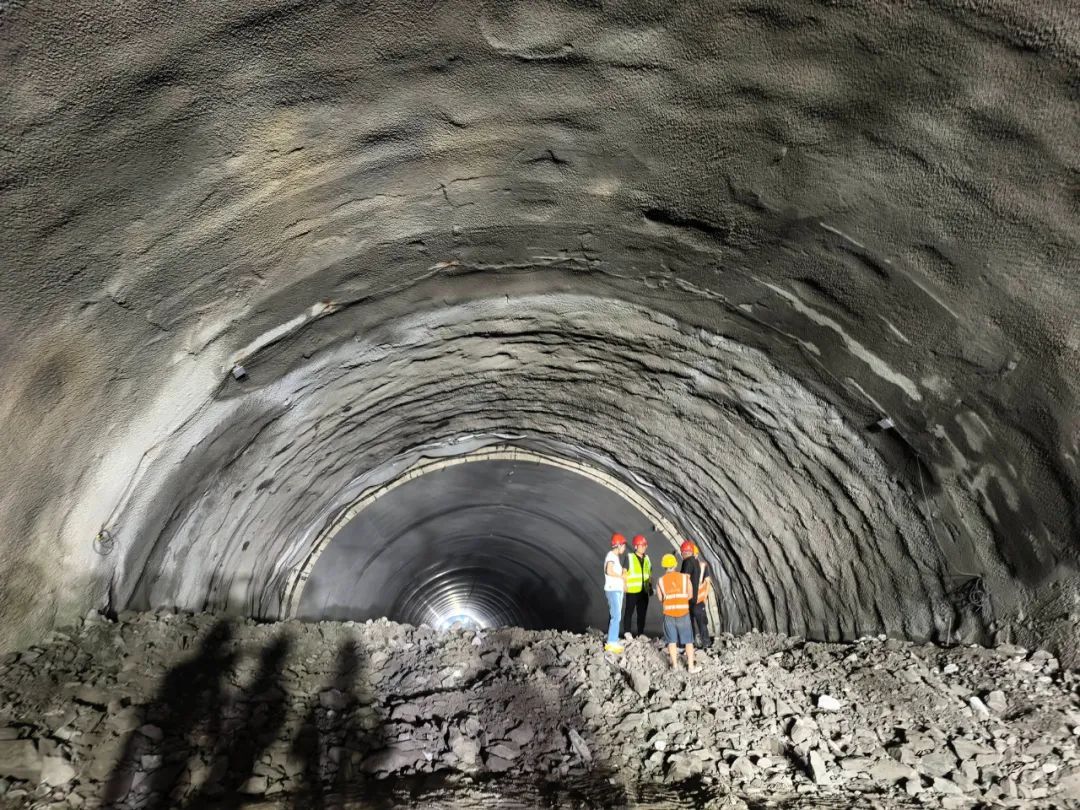 烟台这条隧道双线贯通！