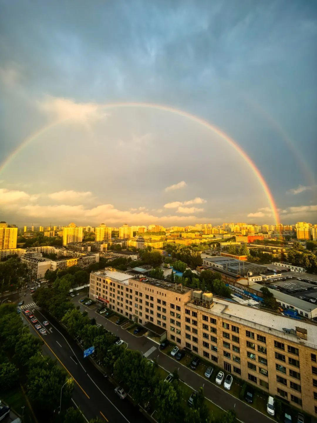 北京雨后惊现双彩虹！多图！转发收藏