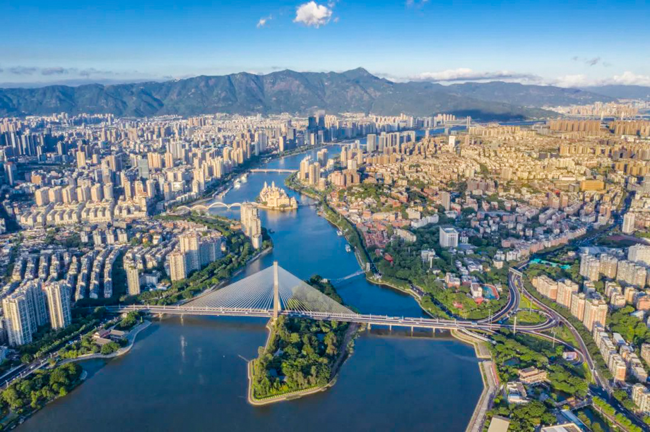 福建福州:科技赋能执法 守护闽江碧波安澜 福建福州:科技赋能执法 守护闽江碧波安澜