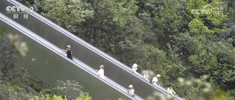 新供给激发夏日文旅消费新动能 暑期市场释放高质量发展“新”潜力 新供给激发夏日文旅消费新动能 暑期市场释放高质量发展“新”潜力