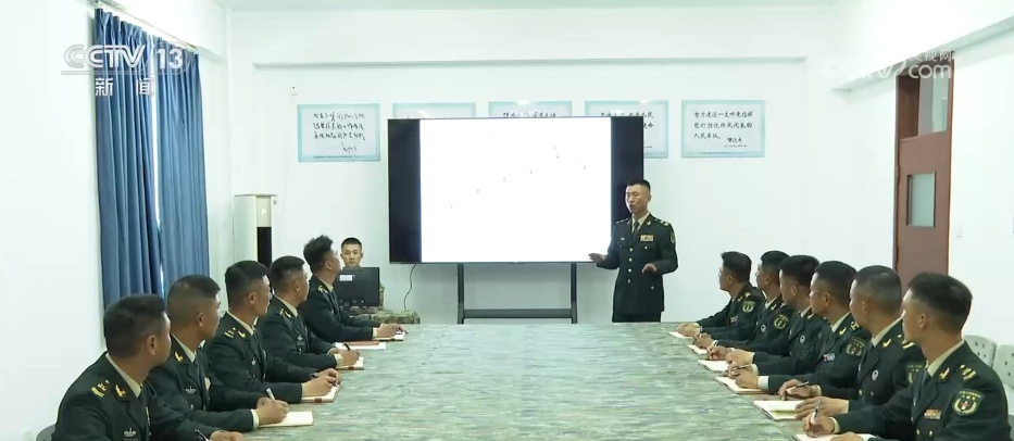 北斗定位、模拟仿真、定制式训练计划……看阅兵训练场里的“科技范儿” 北斗定位、模拟仿真、定制式训练计划……看阅兵训练场里的“科技范儿”