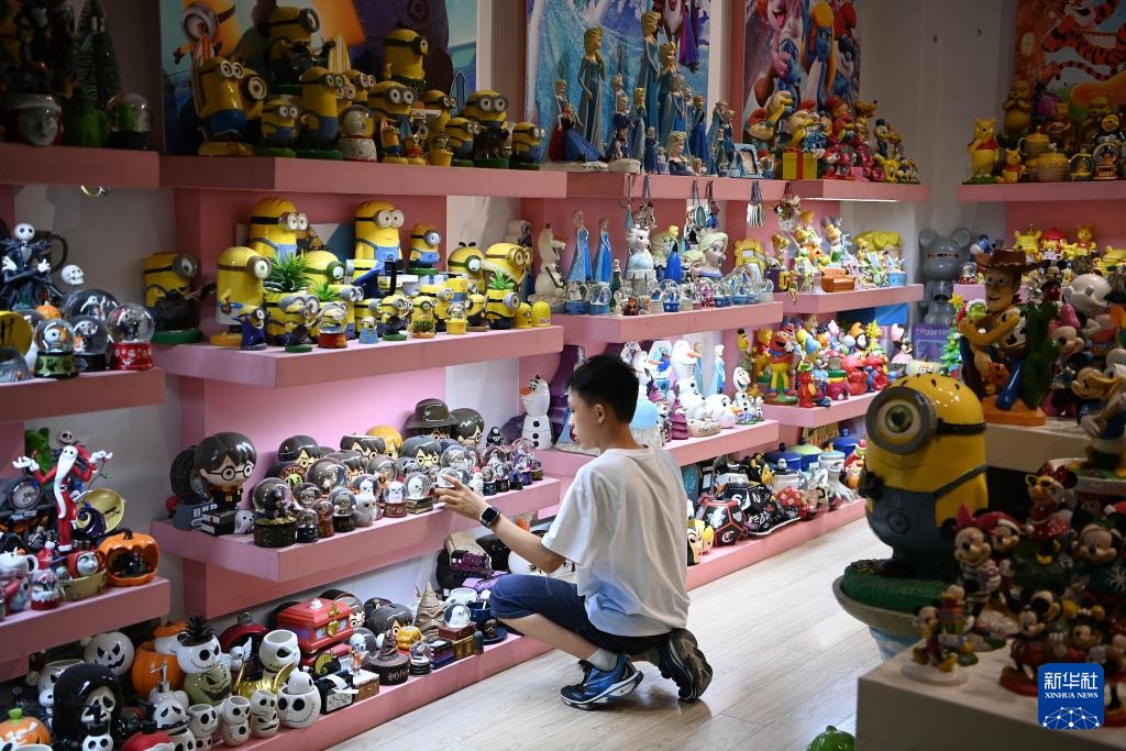 中国白·德化瓷 出口步伐加快