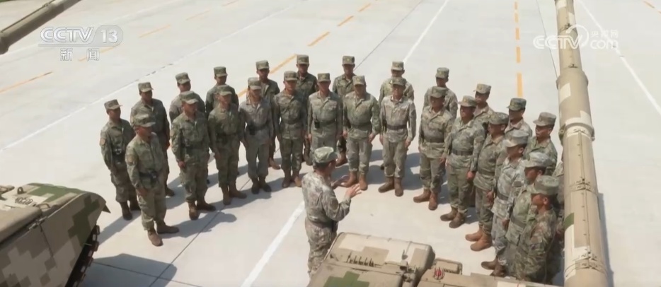 北斗定位、模拟仿真、定制式训练计划……看阅兵训练场里的“科技范儿” 北斗定位、模拟仿真、定制式训练计划……看阅兵训练场里的“科技范儿”