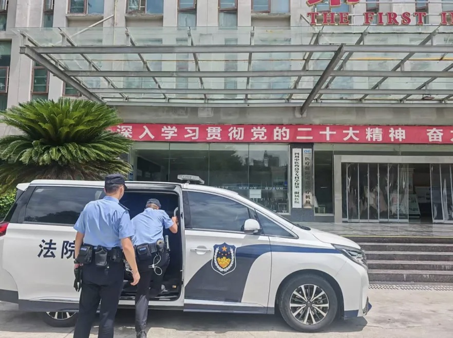 法院强执！男方退婚后起诉退彩礼，女方认为丢面子躲避3年不还