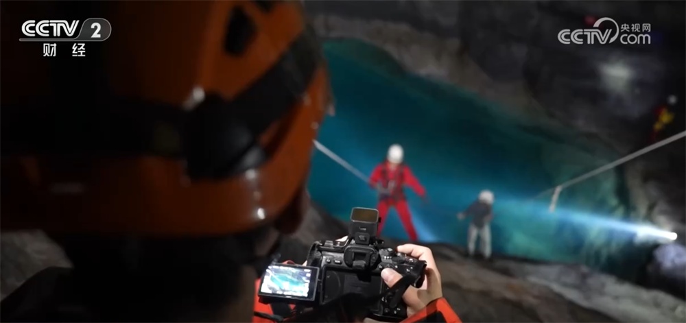 “景区+户外运动”新业态持续升温 “文体旅”融合打造消费新场景 “景区+户外运动”新业态持续升温 “文体旅”融合打造消费新场景