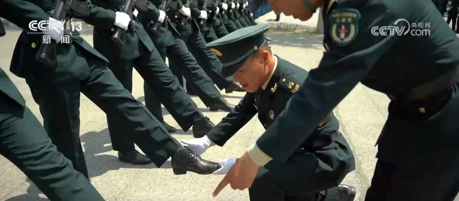 北斗定位、模拟仿真、定制式训练计划……看阅兵训练场里的“科技范儿” 北斗定位、模拟仿真、定制式训练计划……看阅兵训练场里的“科技范儿”