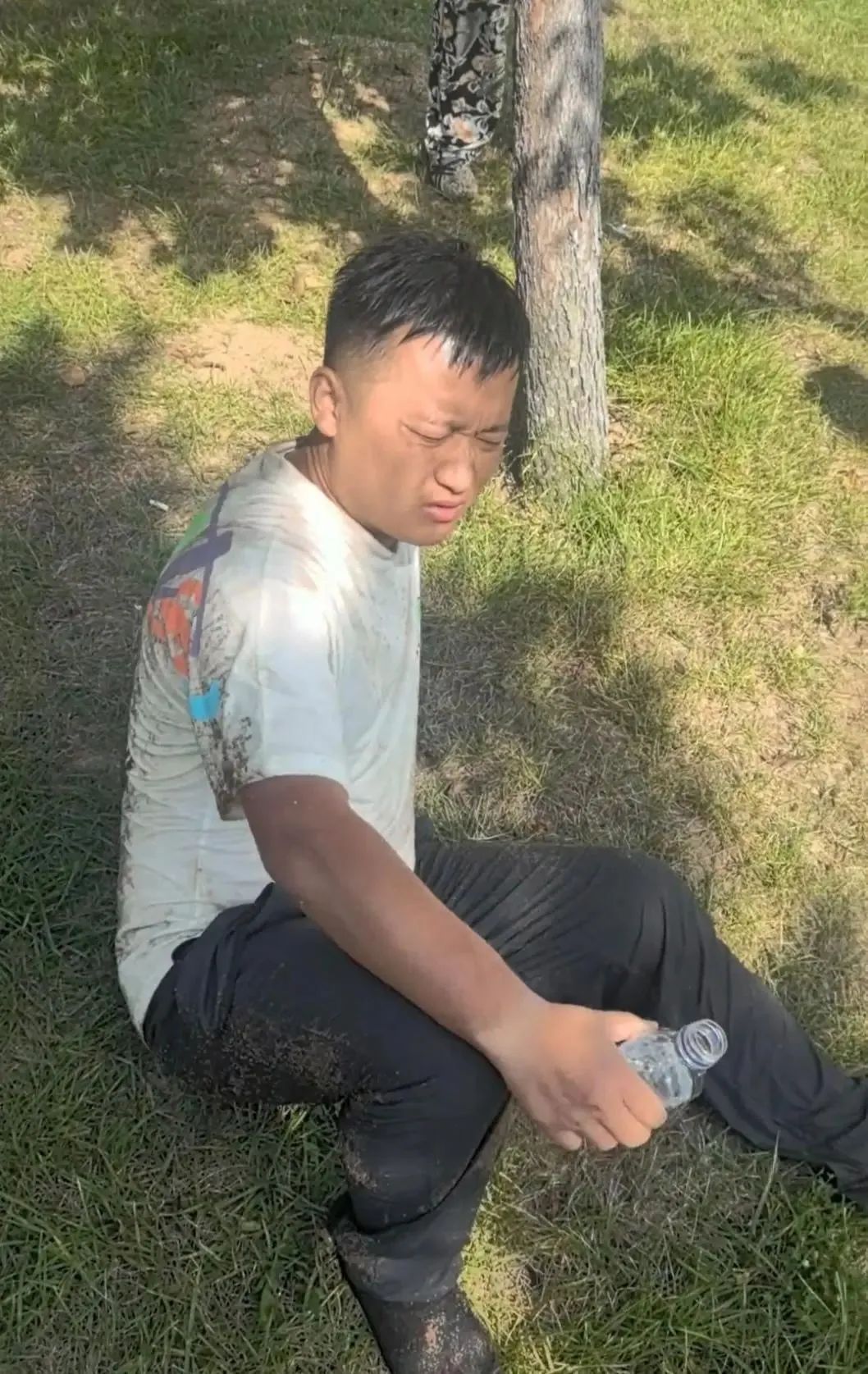 生死时速！3分钟，重庆小伙梁正强救了一条命