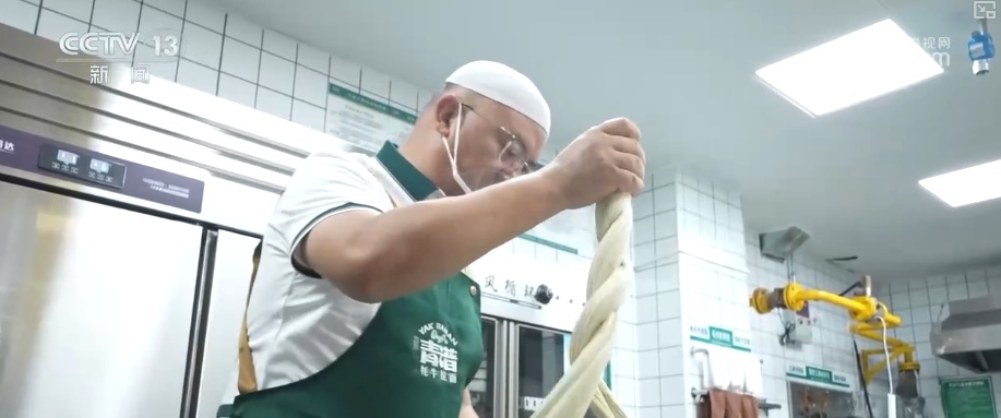 何以为“师”？传统美食与新职业碰撞“新”火花释放无限可能