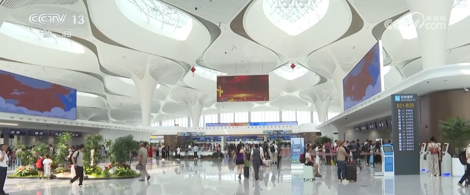 暑运观察·精细化服务畅通“铁路+飞机”无缝衔接“软硬联通”