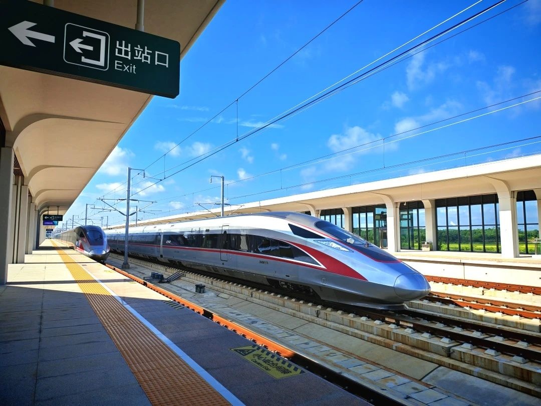 设计时速350公里,这条高铁开始试运行! 设计时速350公里,这条高铁开始试运行!