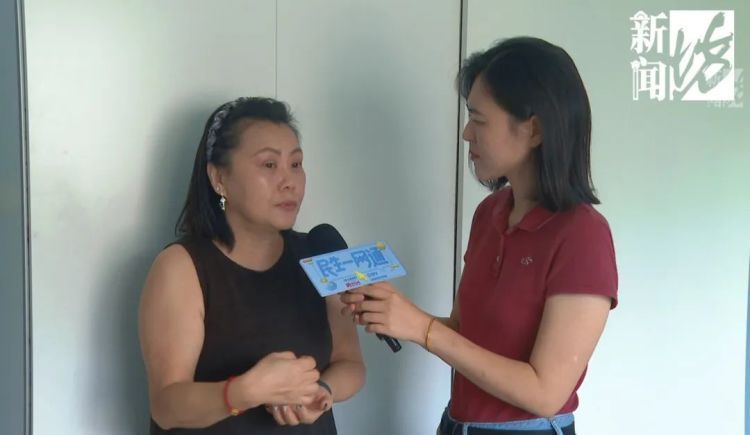 “汗毛竖起来了”！上海女子卧室墙上惊现3个洞，正对着床……“隔壁邻居干的”