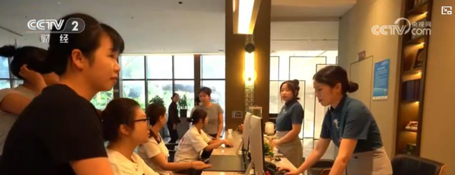 “小”比赛拉动“大”市场:赛事经济火爆出圈 显著拉动城市消费活力 “小”比赛拉动“大”市场:赛事经济火爆出圈 显著拉动城市消费活力