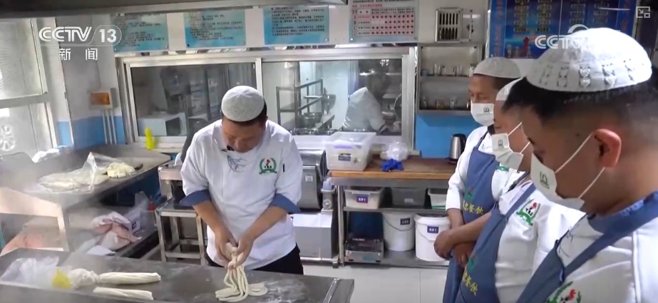 何以为“师”？传统美食与新职业碰撞“新”火花释放无限可能