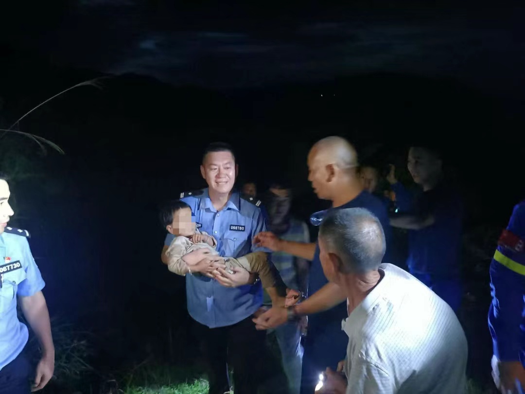 2岁女孩失踪超30小时，找到了！