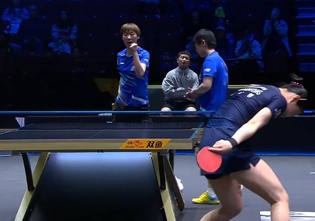 孙颖莎王曼昱女双冲冠 决赛将对战日本组合