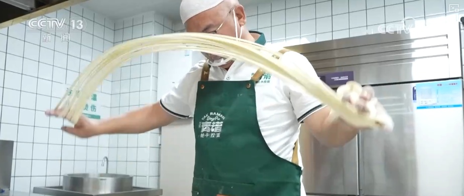 何以为“师”？传统美食与新职业碰撞“新”火花释放无限可能