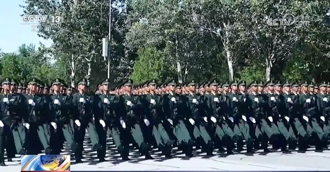 倒计时10天！最后一次综合演练圆满结束！画面公布，他们将第一个劈枪走过天安门