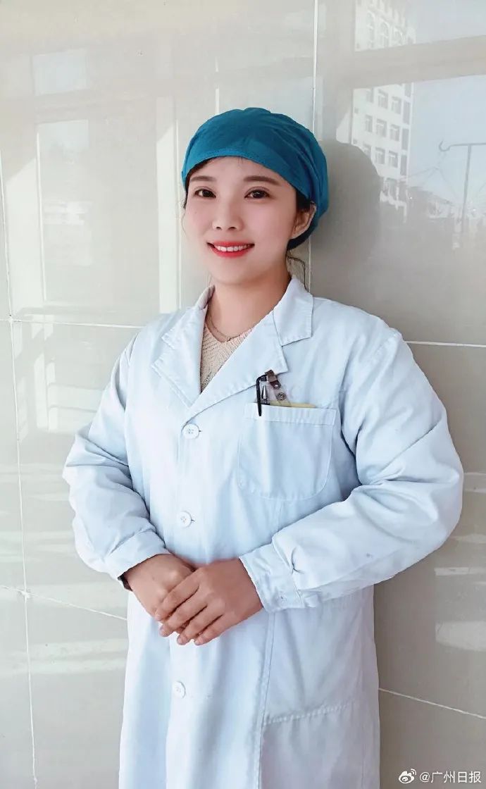 扔掉戒指留下儿女，300秒极限救人！