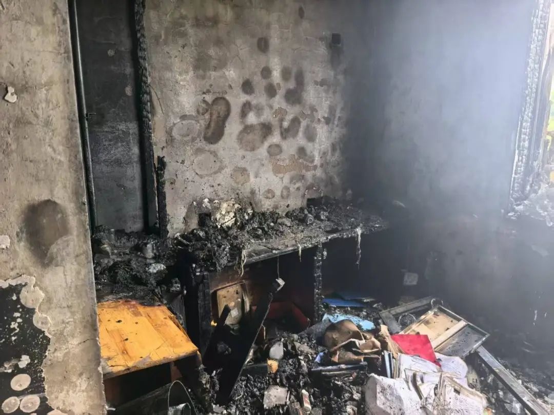 工位烧没了！一条线路让办公室“火”了