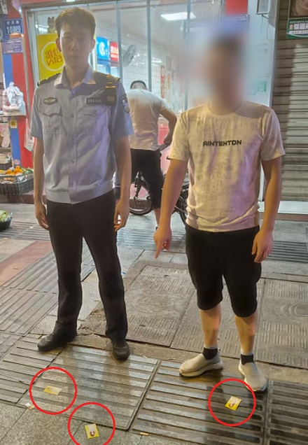 男子在街头上演“天女散花”被抓! 男子在街头上演“天女散花”被抓!