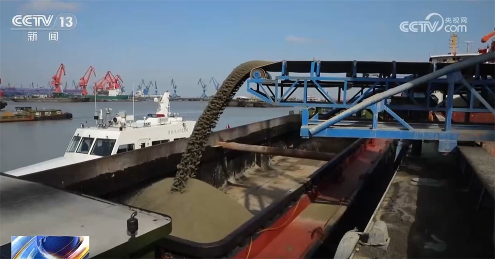 “两高”发布司法解释进一步严密我国反洗钱刑事法网 来看典型案例→ “两高”发布司法解释进一步严密我国反洗钱刑事法网 来看典型案例→