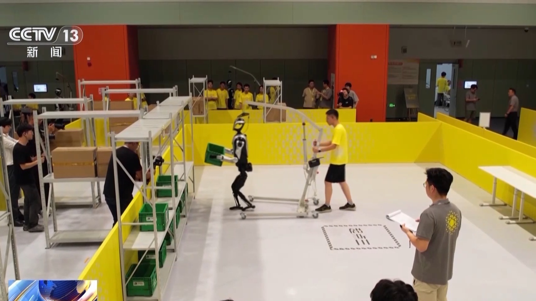 机器人如何自主料箱搬运？带你探访人形机器人仿真训练场