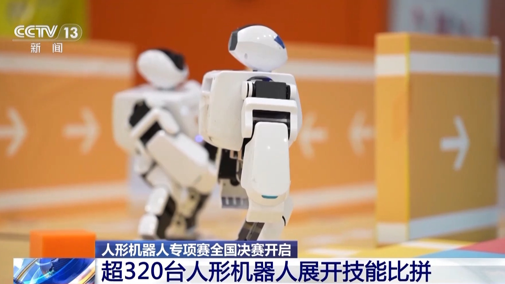 机器人如何自主料箱搬运？带你探访人形机器人仿真训练场