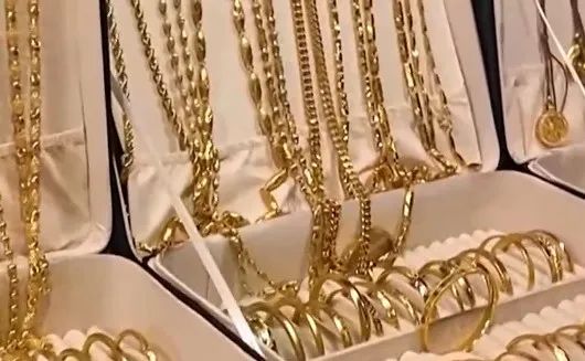 这种“大金镯子”别买！检出致敏物，释放量超标上千倍！