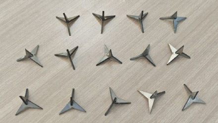 被举报违法停车，男子撒钉子致多辆车受损 警方：已刑拘