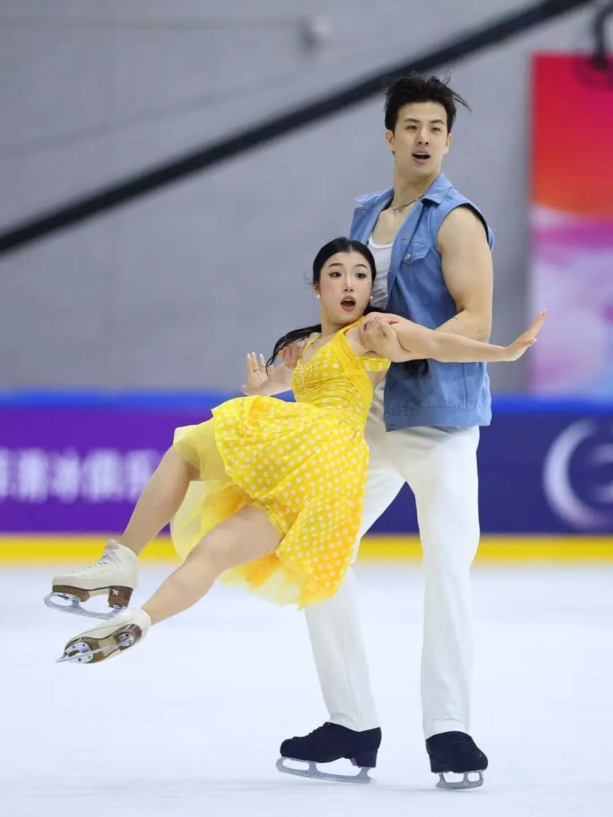 冬奥“抢票”，中国花滑老将新秀都拼了