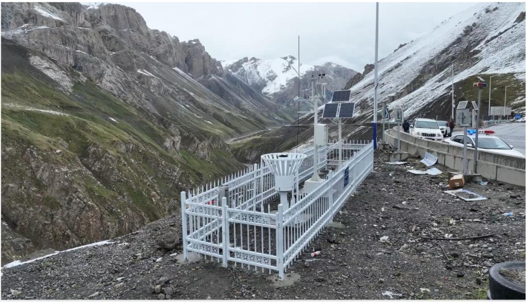 博弈风险与美景!“中国最美公路”为何需要“气象哨兵”? 博弈风险与美景!“中国最美公路”为何需要“气象哨兵”?