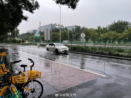 北京全市暴雨橙色预警生效中 今天早晚高峰都将受到明显影响