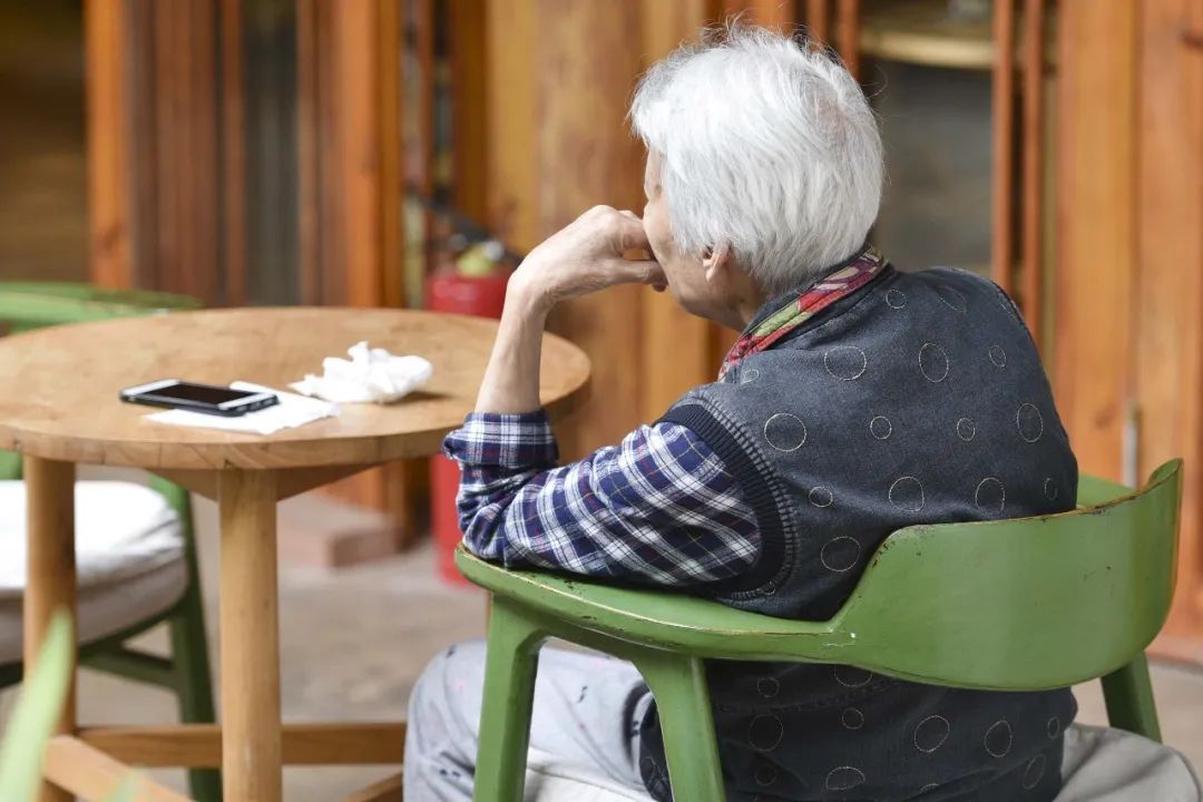 演员黄渤担心遗传阿尔茨海默病!这些你以为的“好习惯”可能增加风险 演员黄渤担心遗传阿尔茨海默病!这些你以为的“好习惯”可能增加风险