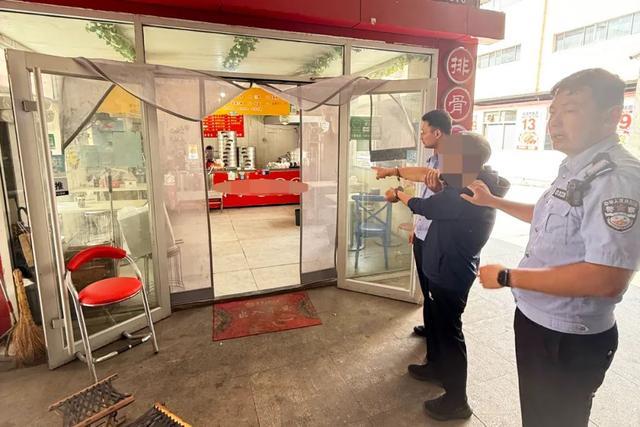 偷手机还 “敲竹杠”?刑拘! 偷手机还 “敲竹杠”?刑拘!